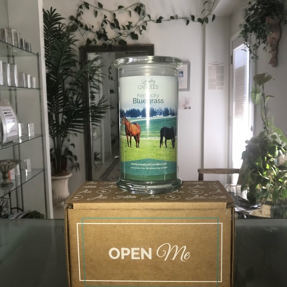 Candle - Picture 3 of 3